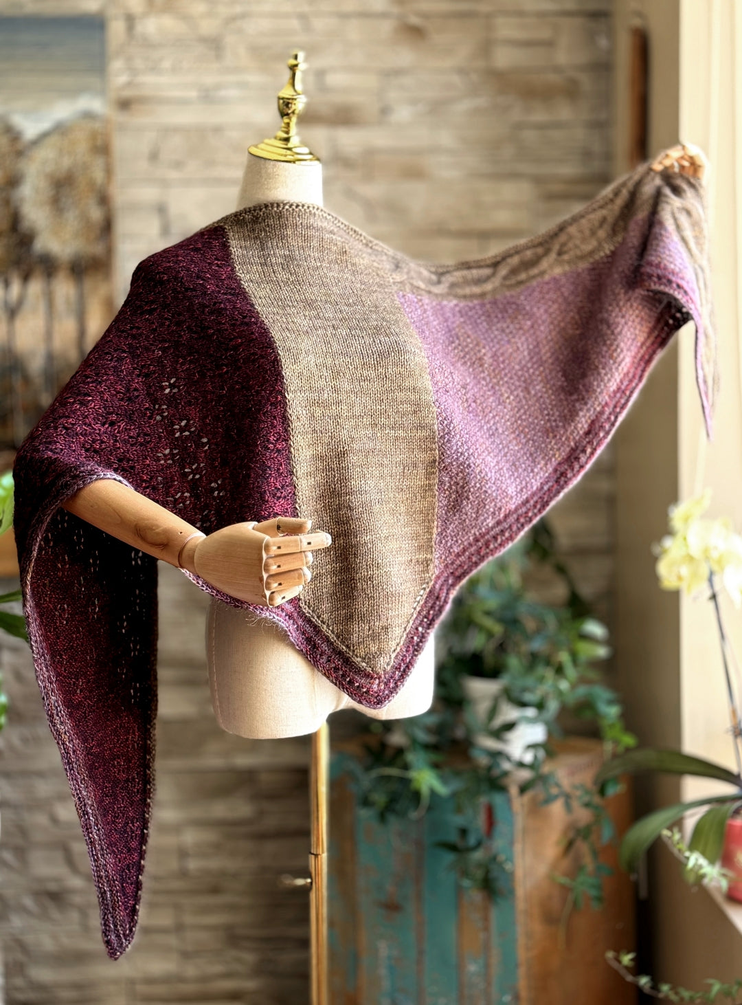 Byzantin Shawl | Knitting pattern with Optional Kits