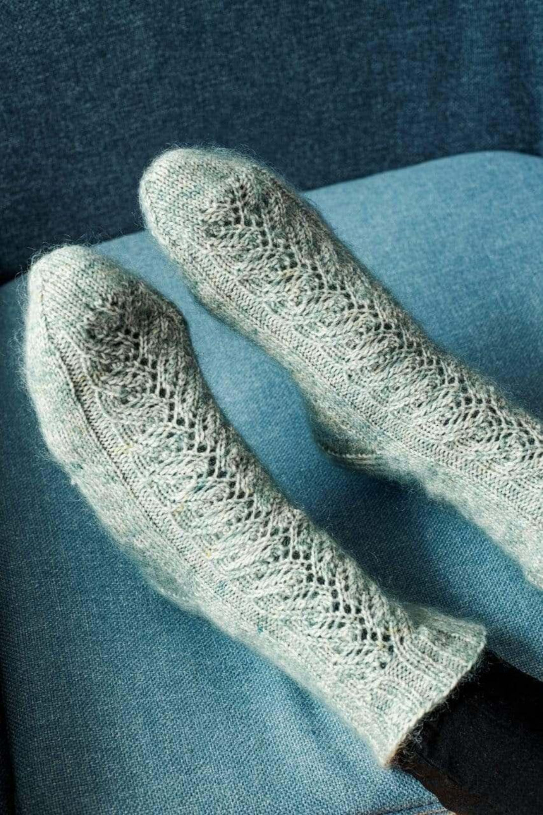 CLOUD 9 Socks | Free Knitting pattern and Optional kits