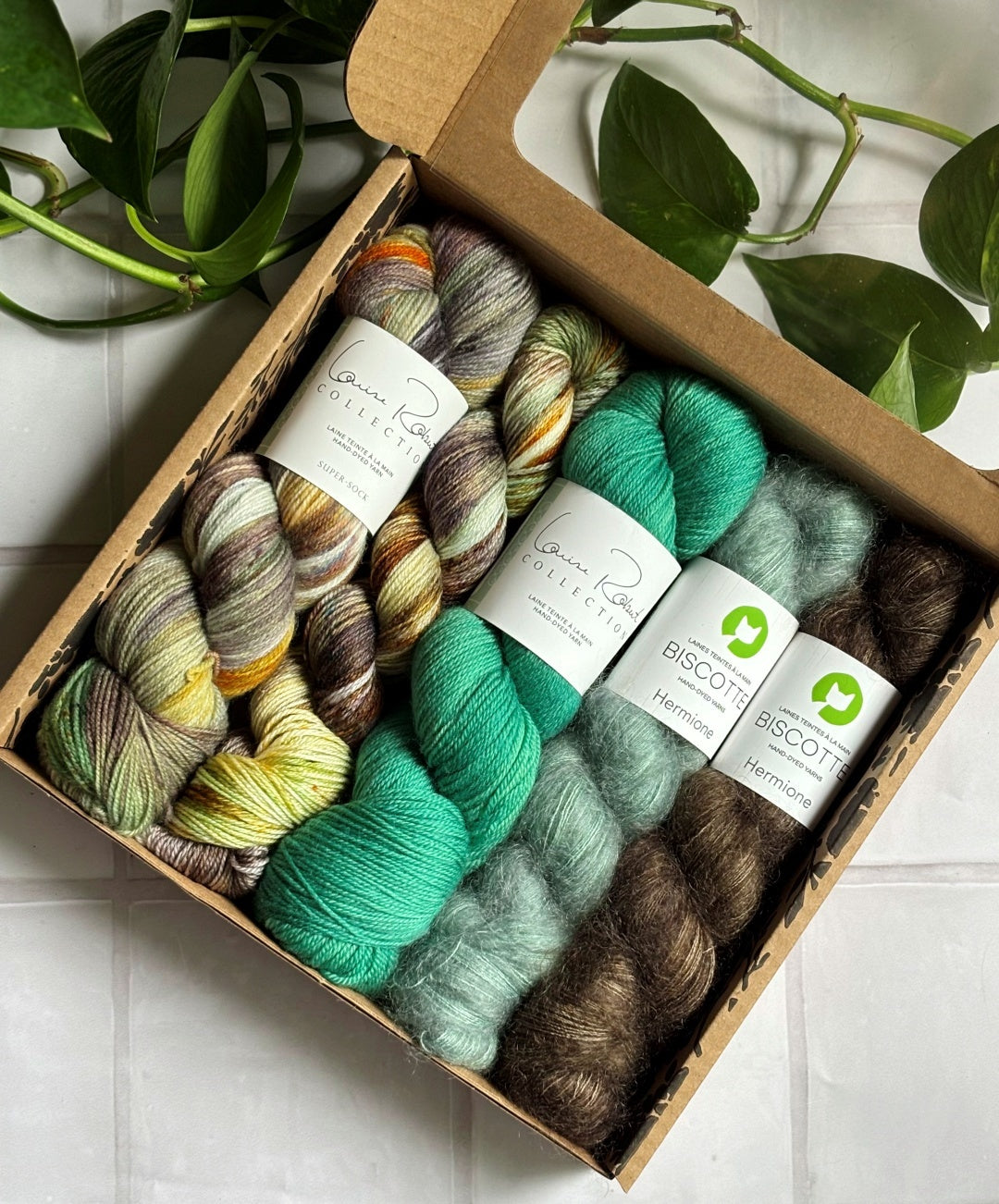 Zigging the Zag Shawl | Free Knitting Pattern and Optional Kits