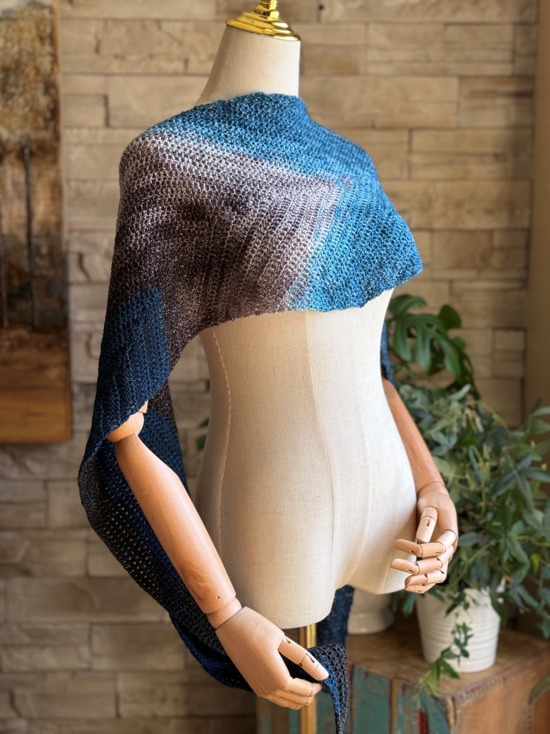 Montmorency Shawl | Crochet Yarn Kit