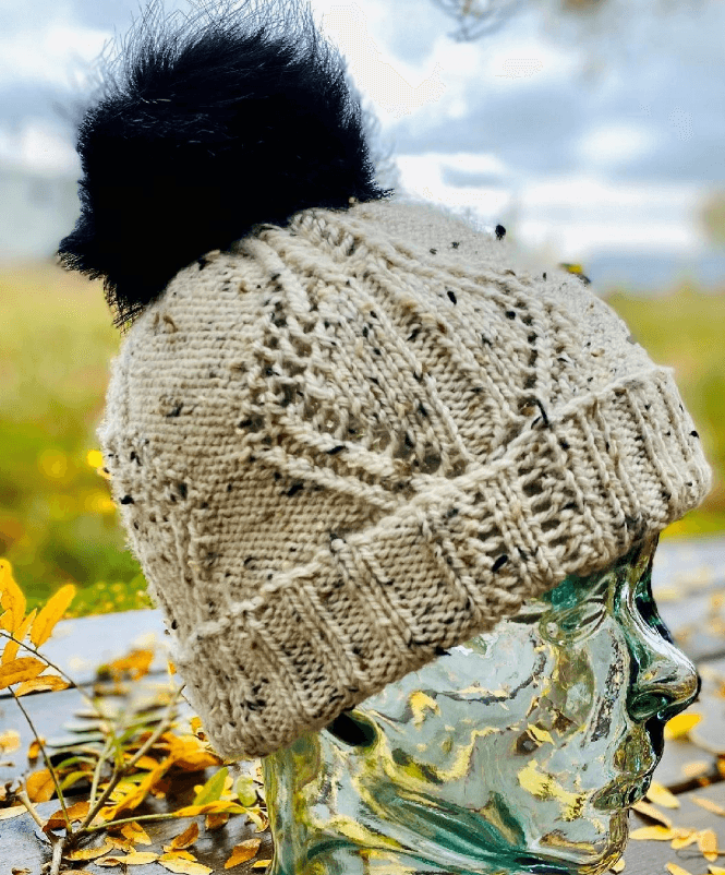 Ornement Japonais hat | Knitting kit - Biscotte Yarns