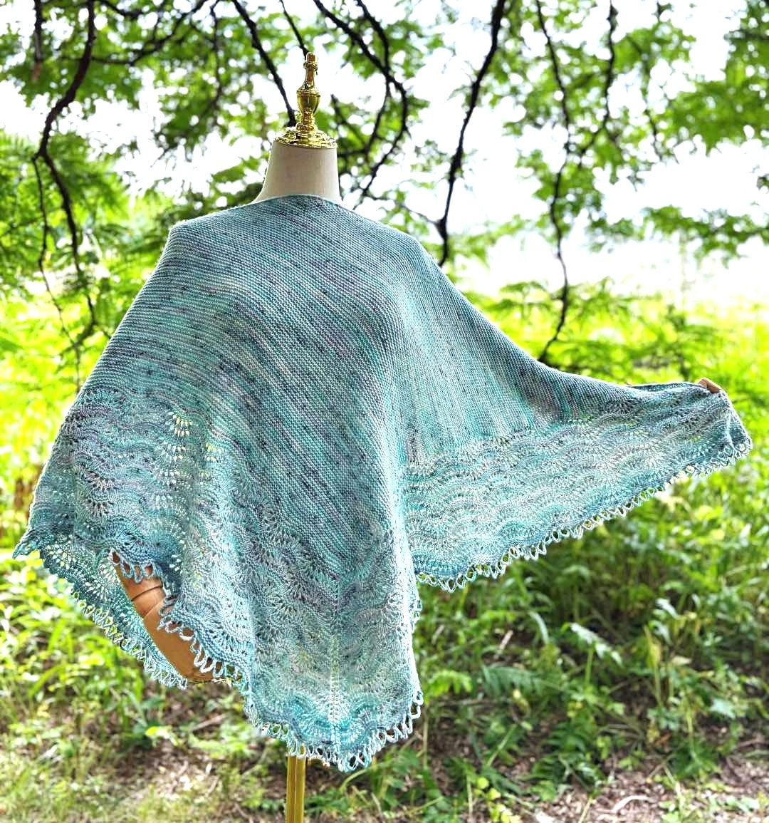 Vøyenfallen Shawl | Knitting kits