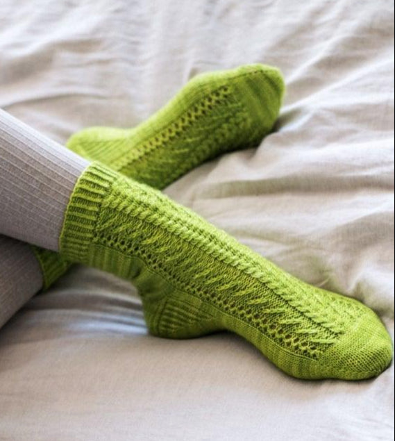 Twist Spring Socks - Knitting Pattern - Biscotte Yarns
