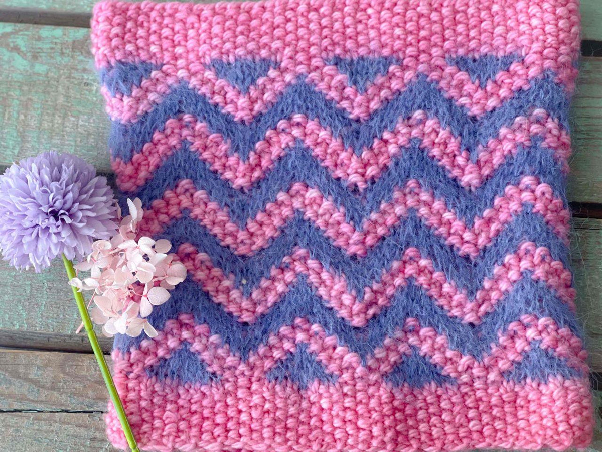 LUMINATE COWL & INFINITY SCARF Knitting Pattern - Biscotte Yarns