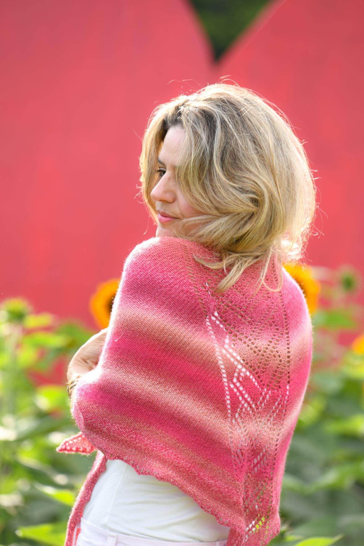 Biscotte Lace Shawl - Biscotte Yarns
