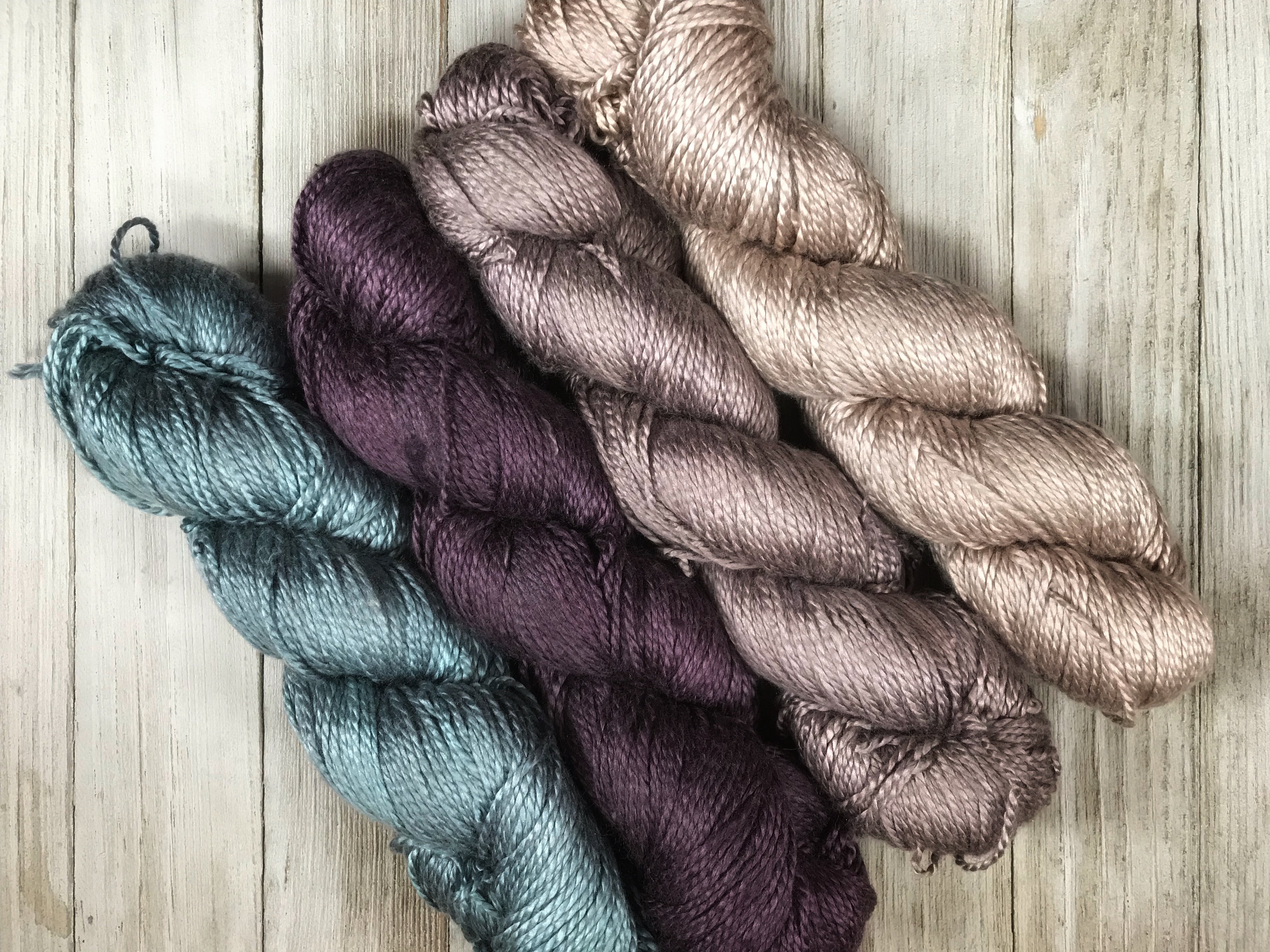 Silk top knitting yarn