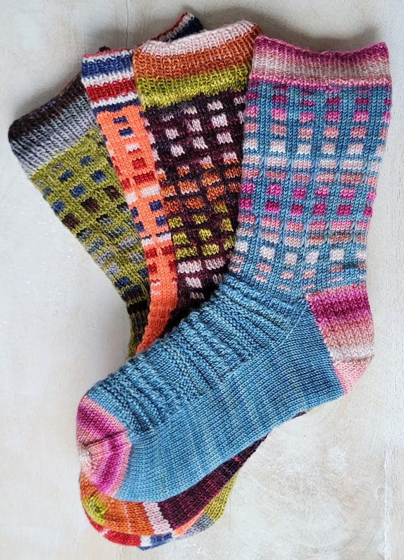 Patricknits Surprise Socks KNITTING PATTERN