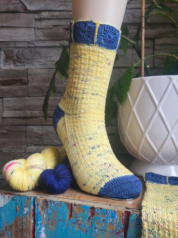Tourmente socks | Knitting pattern - Biscotte Yarns