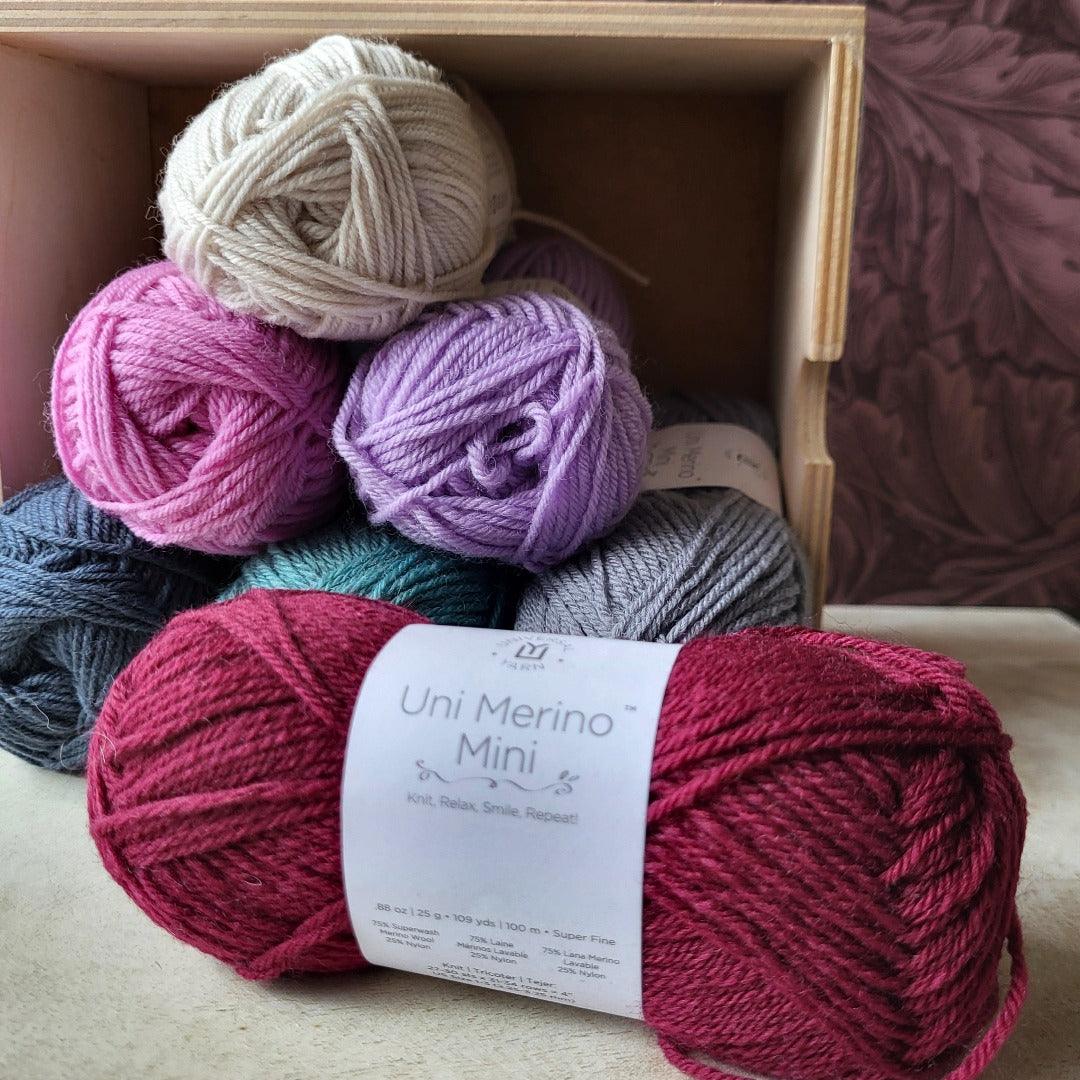 Uni Merino Mini Skeins - 25g - UNIVERSAL - Biscotte Yarns