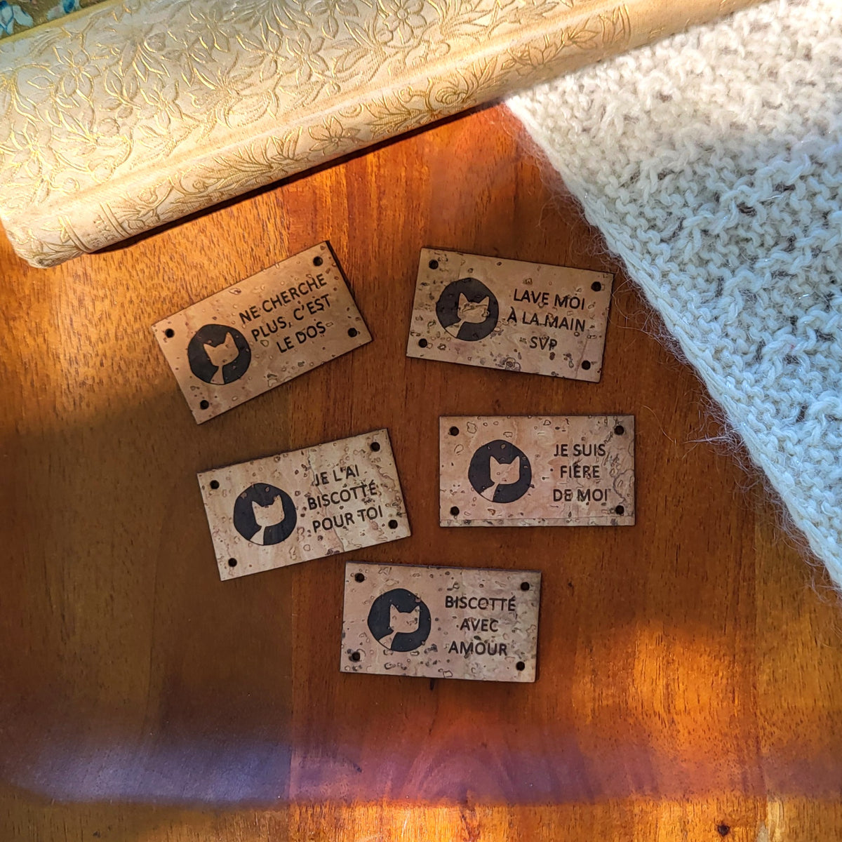 Sew-on Cork labels - Biscotte with Sentence
