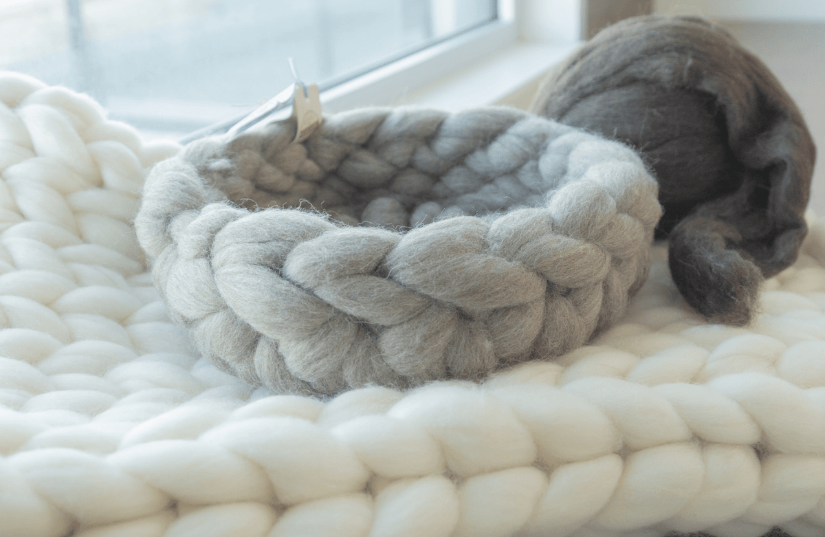 yarn to knit with arms