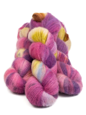 Hand-dyed yarn DOLCE DANCING QUEEN