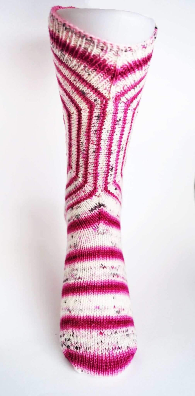 Bullseye socks | Knitting kit - Biscotte Yarns