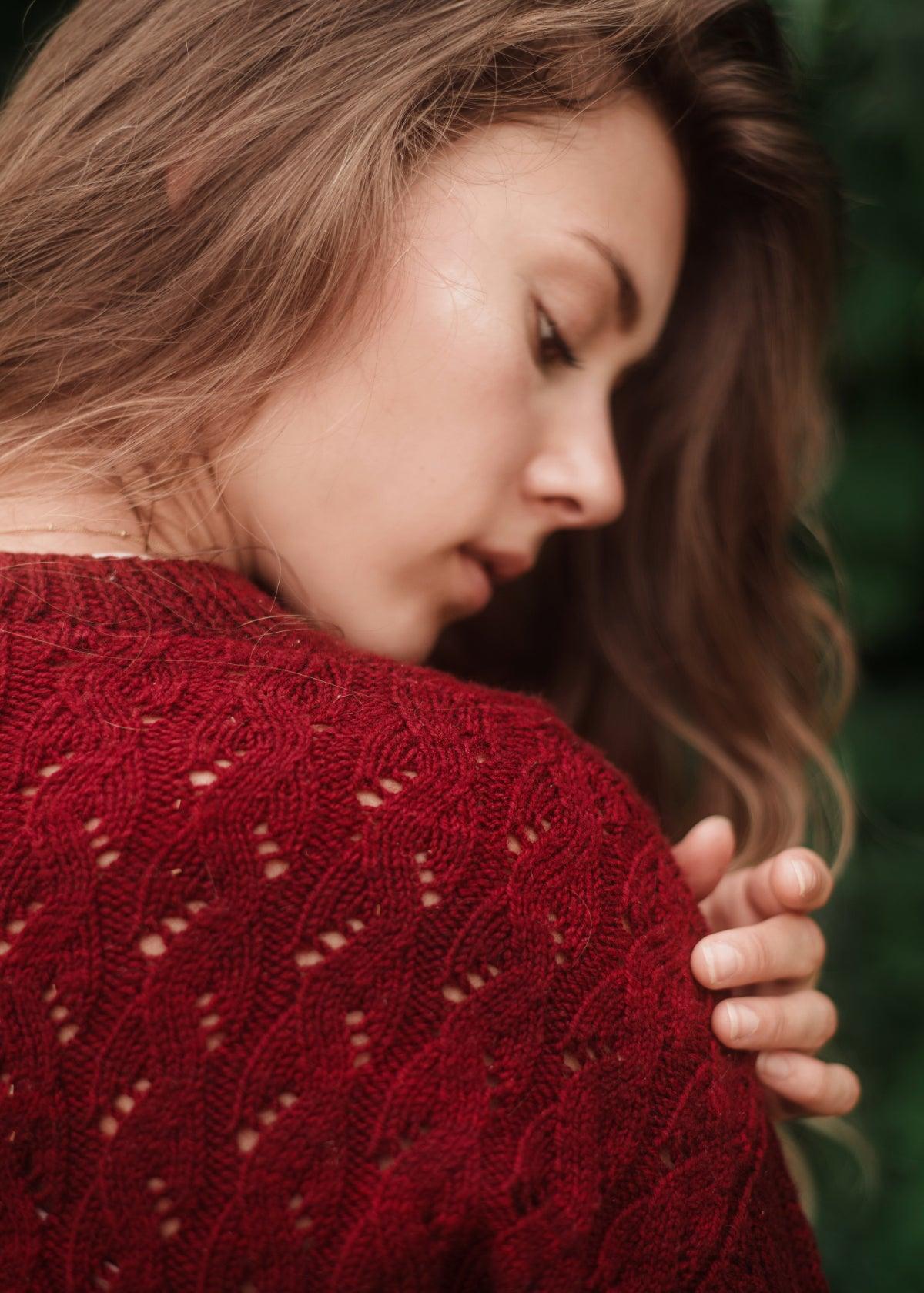 Olivette Mock Cable Sweater | Knitting kits - Biscotte Yarns