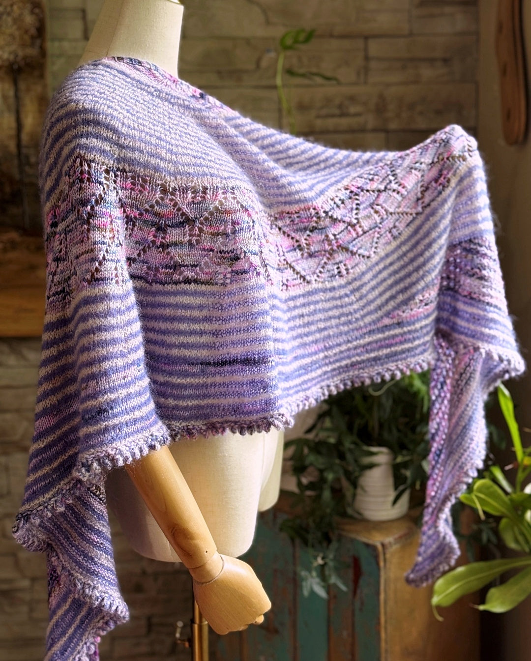 Folies Bergère Shawl | Knitting pattern with Optional Kit