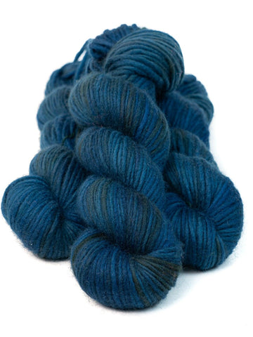 hand dyed yarn HIGHLAND TWILIGHT