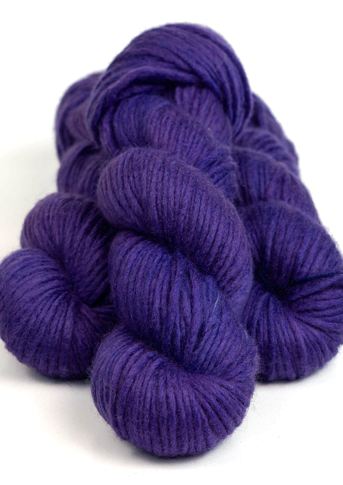 Hand Dyed Yarn - HIGHLAND VIOLETTE