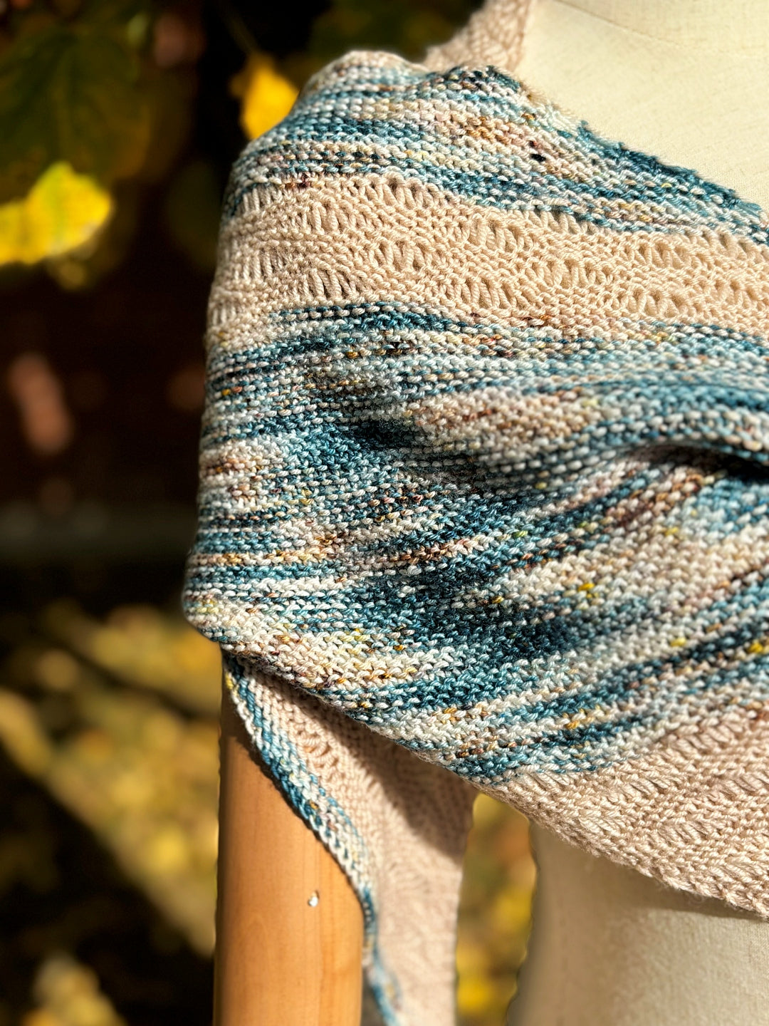 Memories Of Main Shawl | Knitting pattern with or without yarns