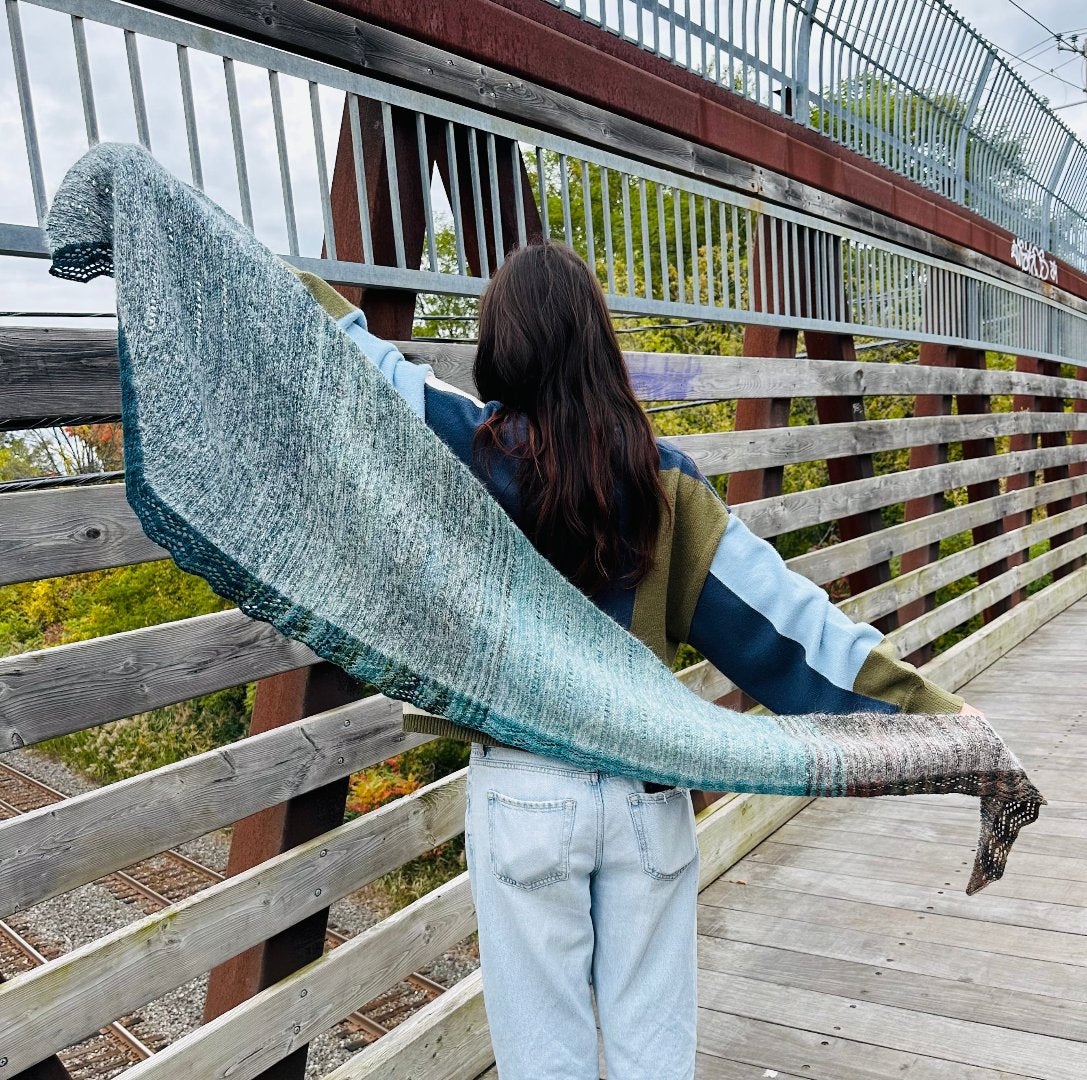 Bow River Shawl | Knitting pattern with or without yarns