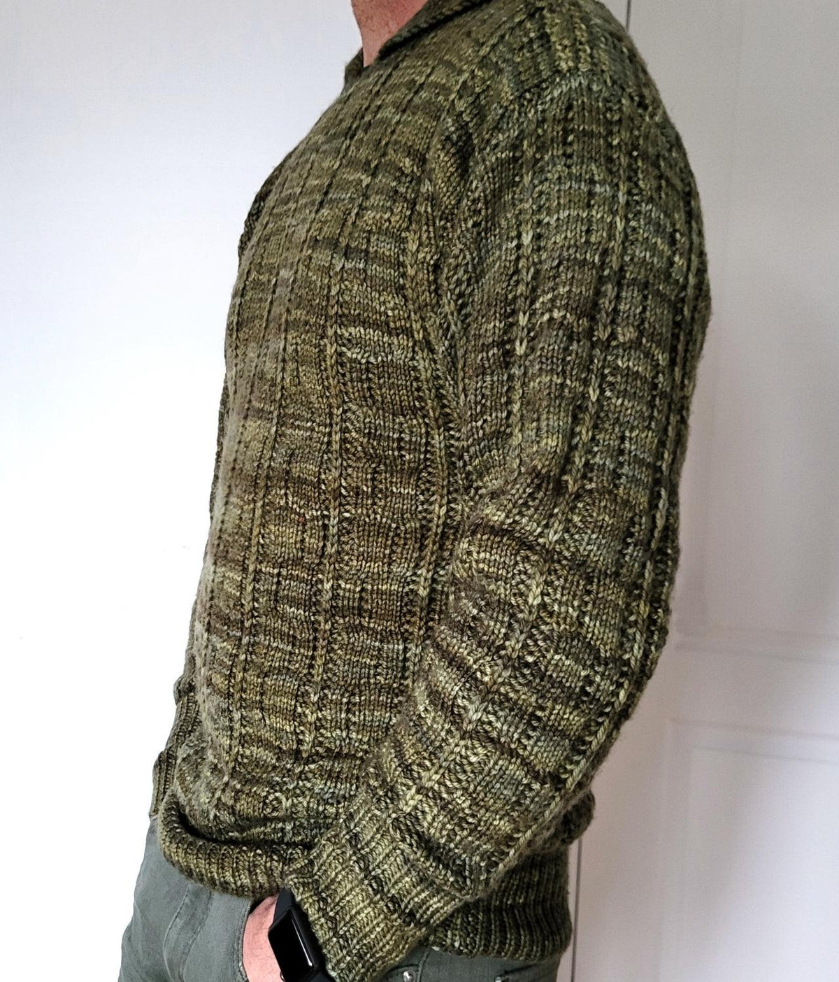 Jailhouse Rock Pullover | Knitting pattern - Biscotte Yarns