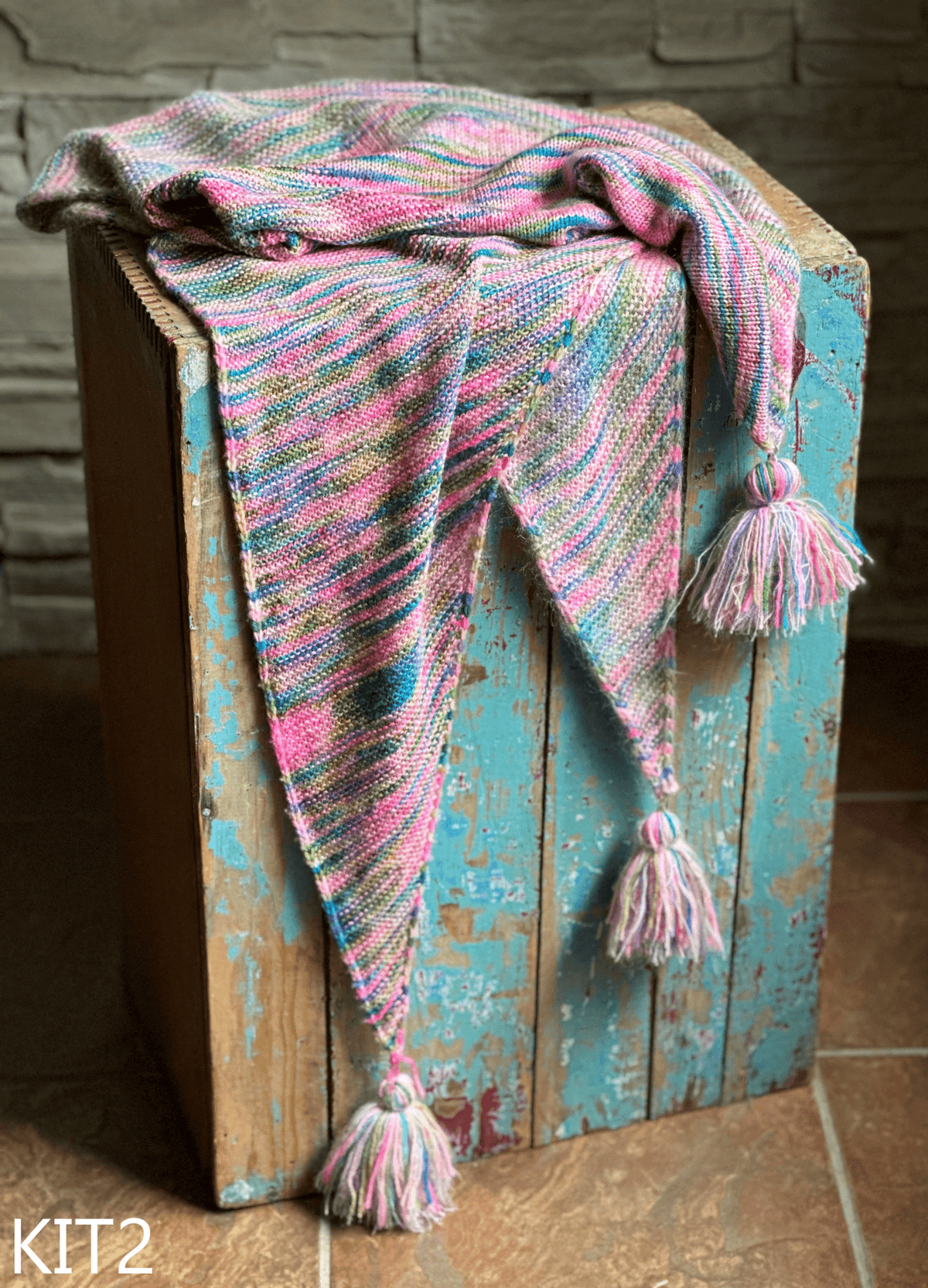 Bennet Sister Shawl - KNITTING KIT - Biscotte Yarns