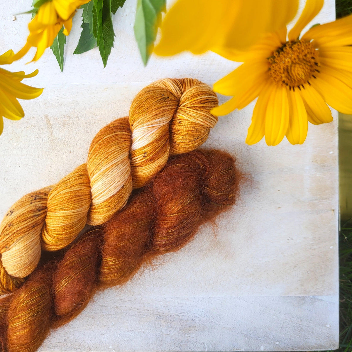 ✿ Spring Daisies ✿ KNITTING KIT - Biscotte Yarns