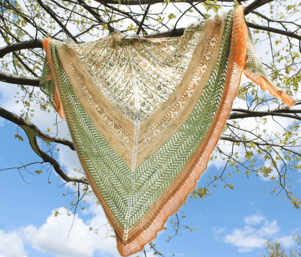 Shawl pattern to knit - Life in Full Bloom