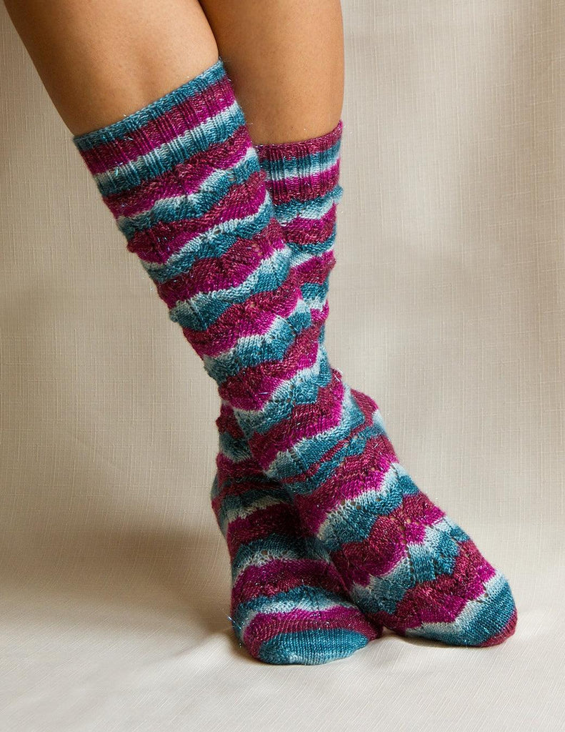 Knitting pattern ValleyGirl Socks - Biscotte Yarns