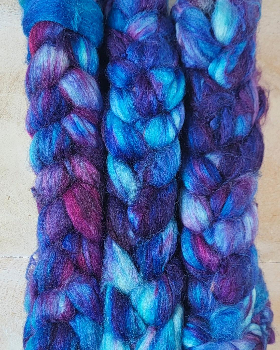 Hand-dyed yarns spinning fibers MERINO SILK TOP BLUEBELL