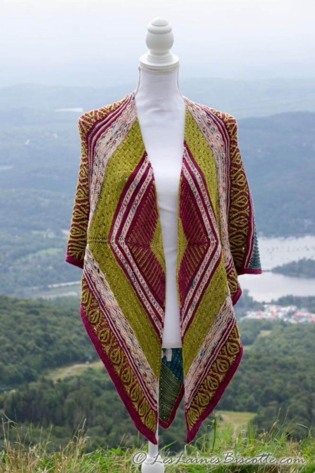 Triptyque Shawl | Knitting pattern and Optional kits