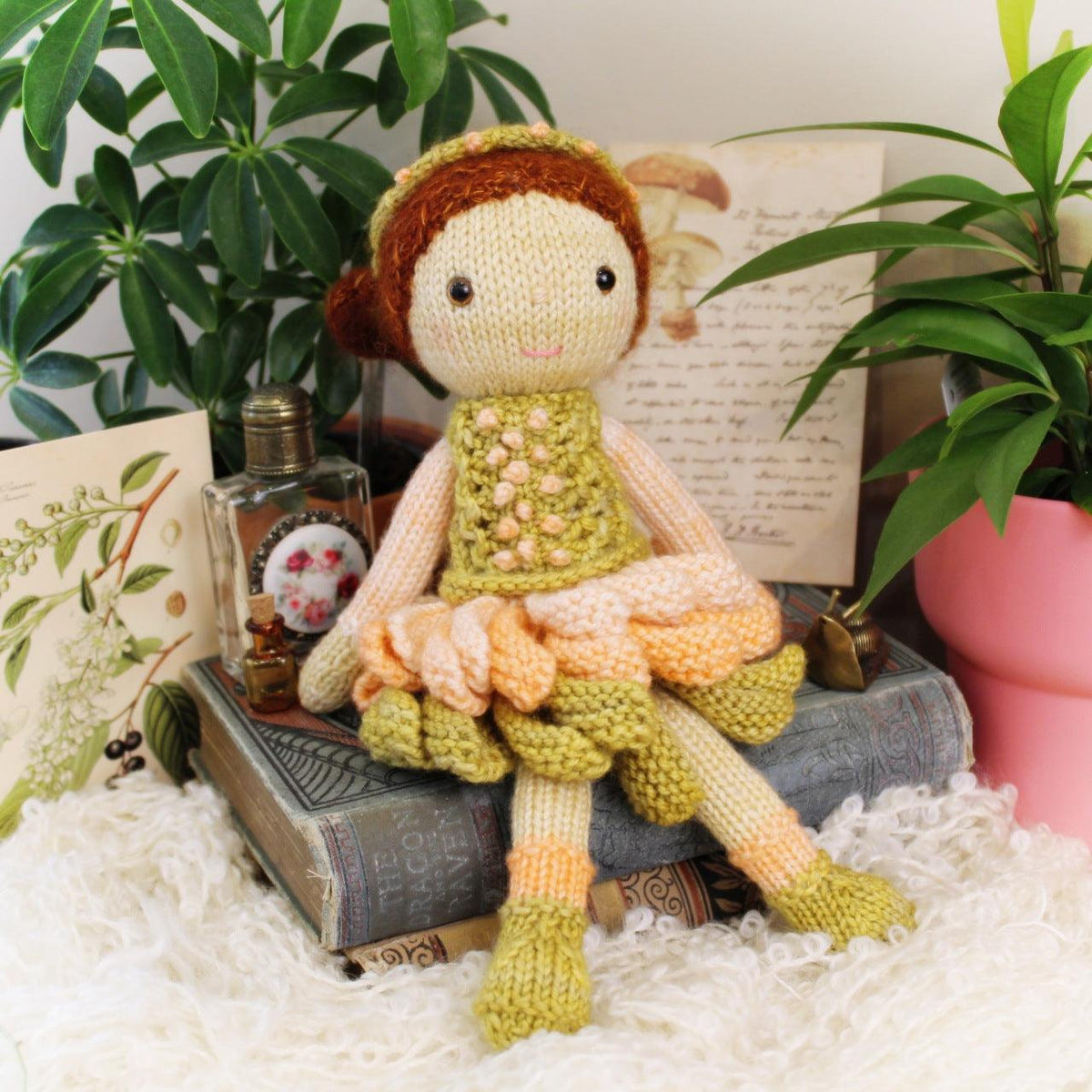 Posie Doll - KNITTING KIT - Biscotte Yarns