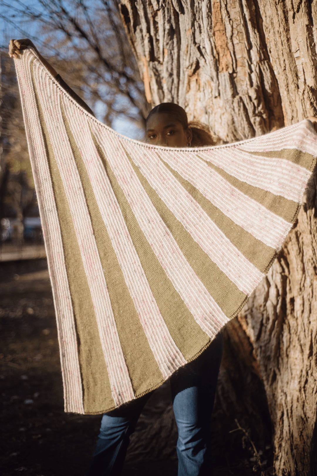 Ritournelle Shawl | Knitting pattern and knitting kits - Biscotte Yarns