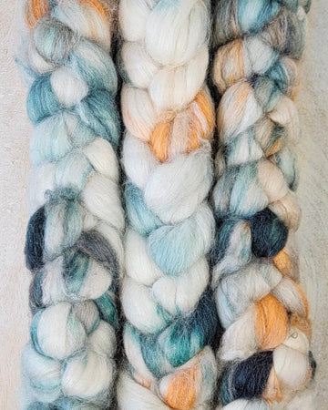 Hand-dyed yarns spinning fibers MERINO SILK TOP POMELO