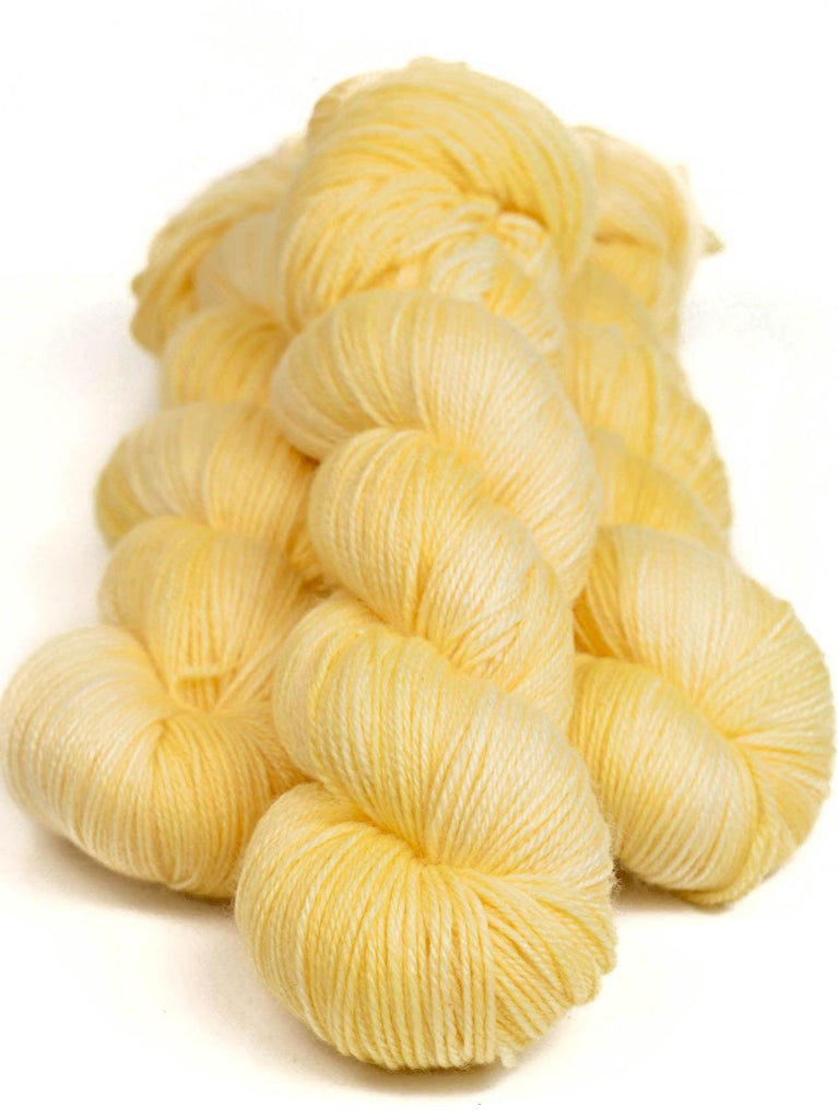 hand dyed yarn SUPER SOCK CRÈME AU BEURRE