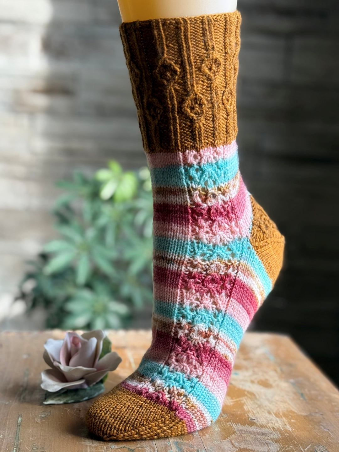 Una Socks | Knitting pattern and Optional kit