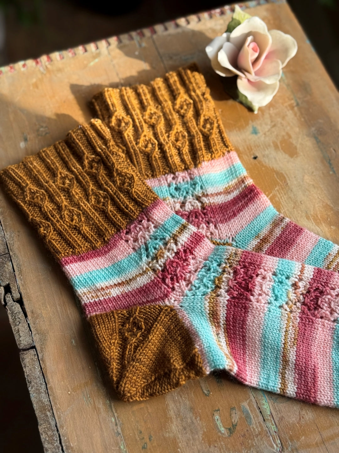 Una Socks | Knitting pattern and Optional kit