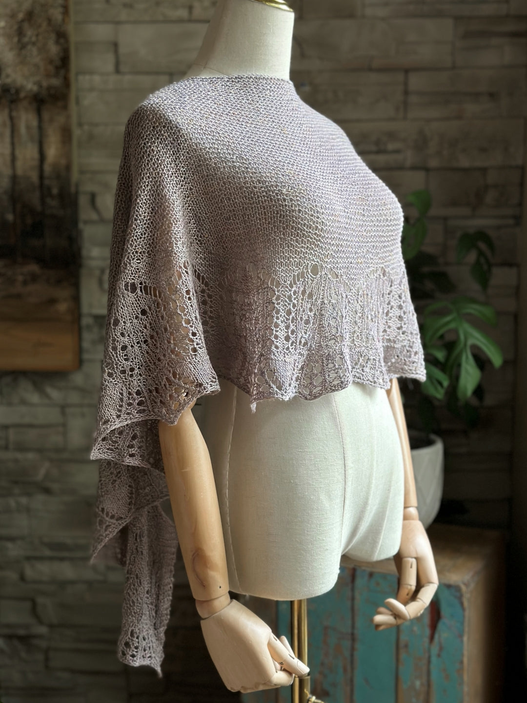 Vane Shawl | Free Pattern & Yarns Options