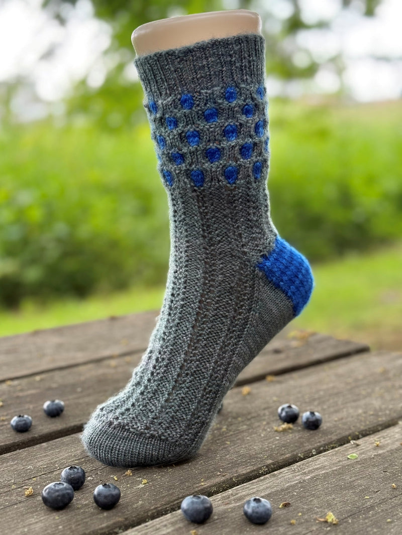 La Route Des Bleuets Socks | Knitting pattern and Optional kit