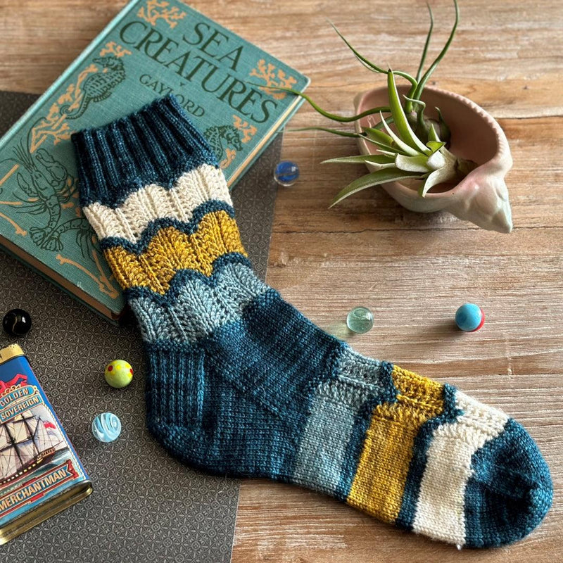 Wave Over Wave Socks | Knitting pattern - Biscotte Yarns