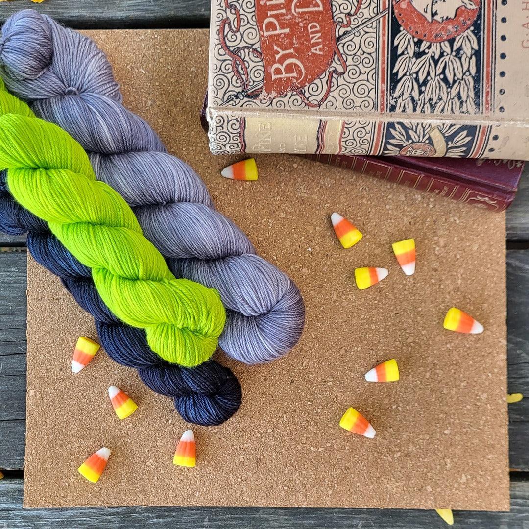 Halloween Socks - KNITTING KIT