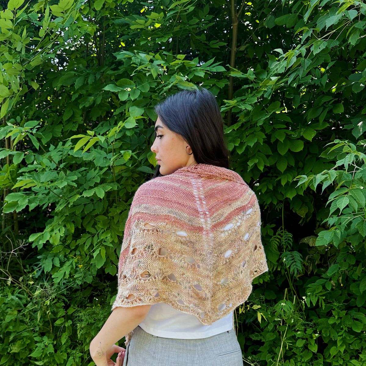 Paon d'Or Shawl GRANOLA VERSION | Knitting pattern and knitting kits