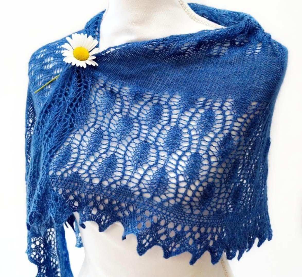 Novato Shawl | Free Knitting Pattern and Optional Kits