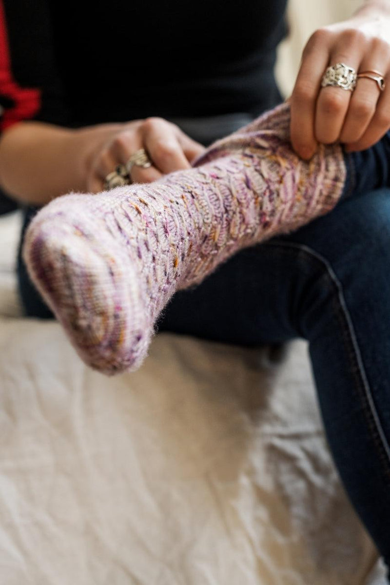 Speckled Eggs Socks Pattern - Biscotte Yarns