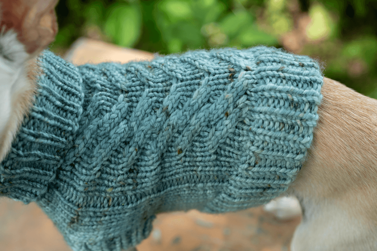 Engel Pullover | Dog Pattern - Biscotte Yarns