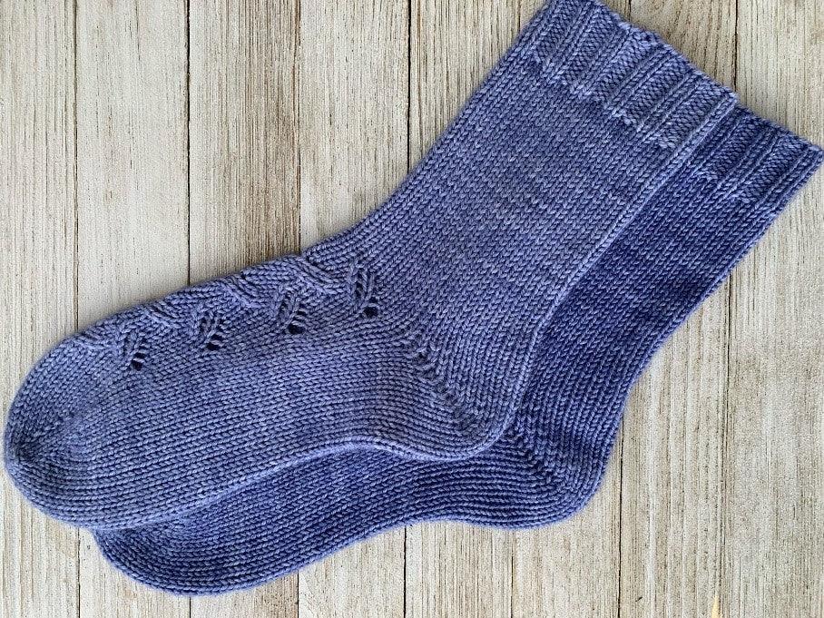 Wandering Leaves | Sock Pattern - Biscotte Yarns