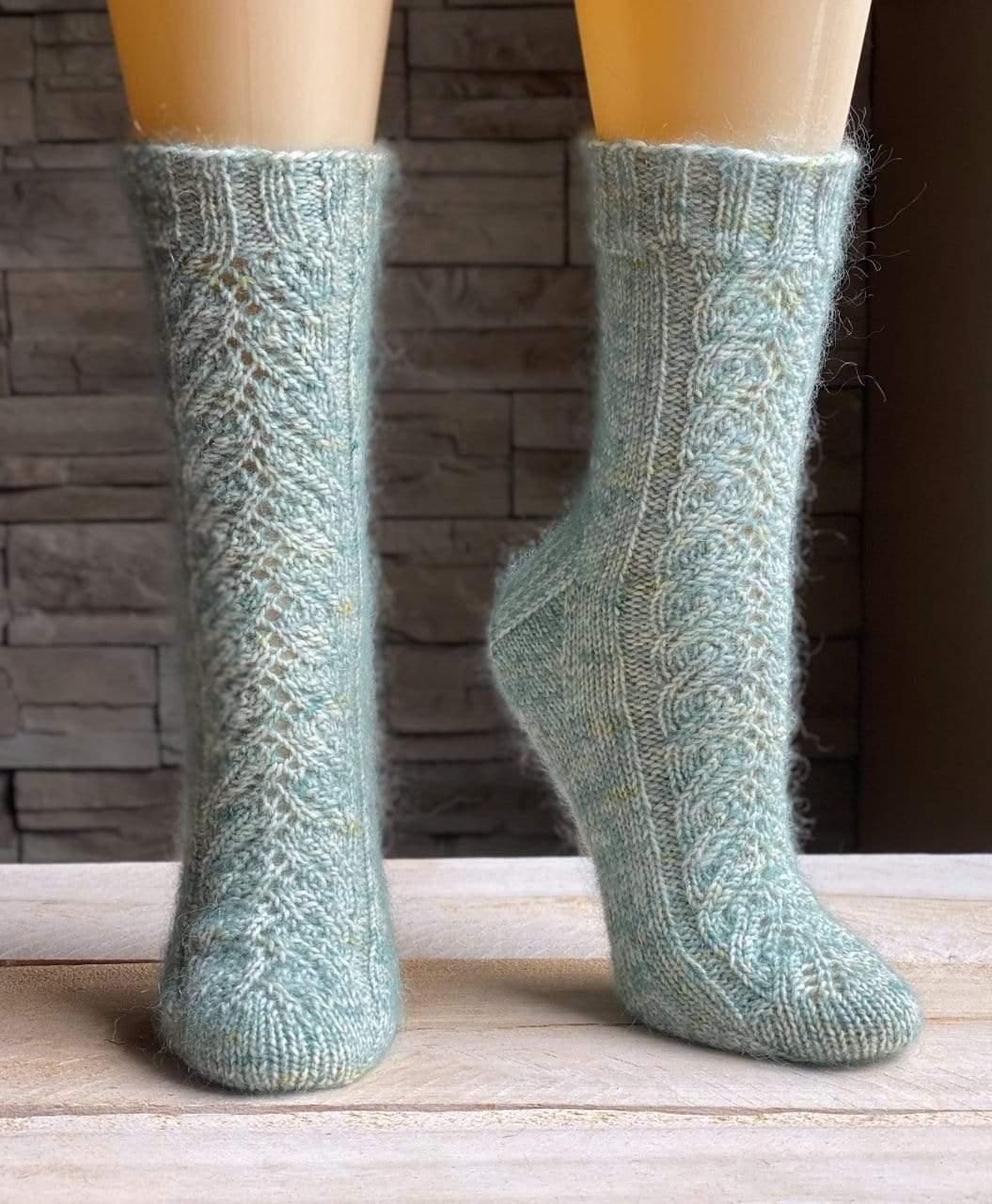 CLOUD 9 | Free Knitting Socks Pattern - Biscotte Yarns