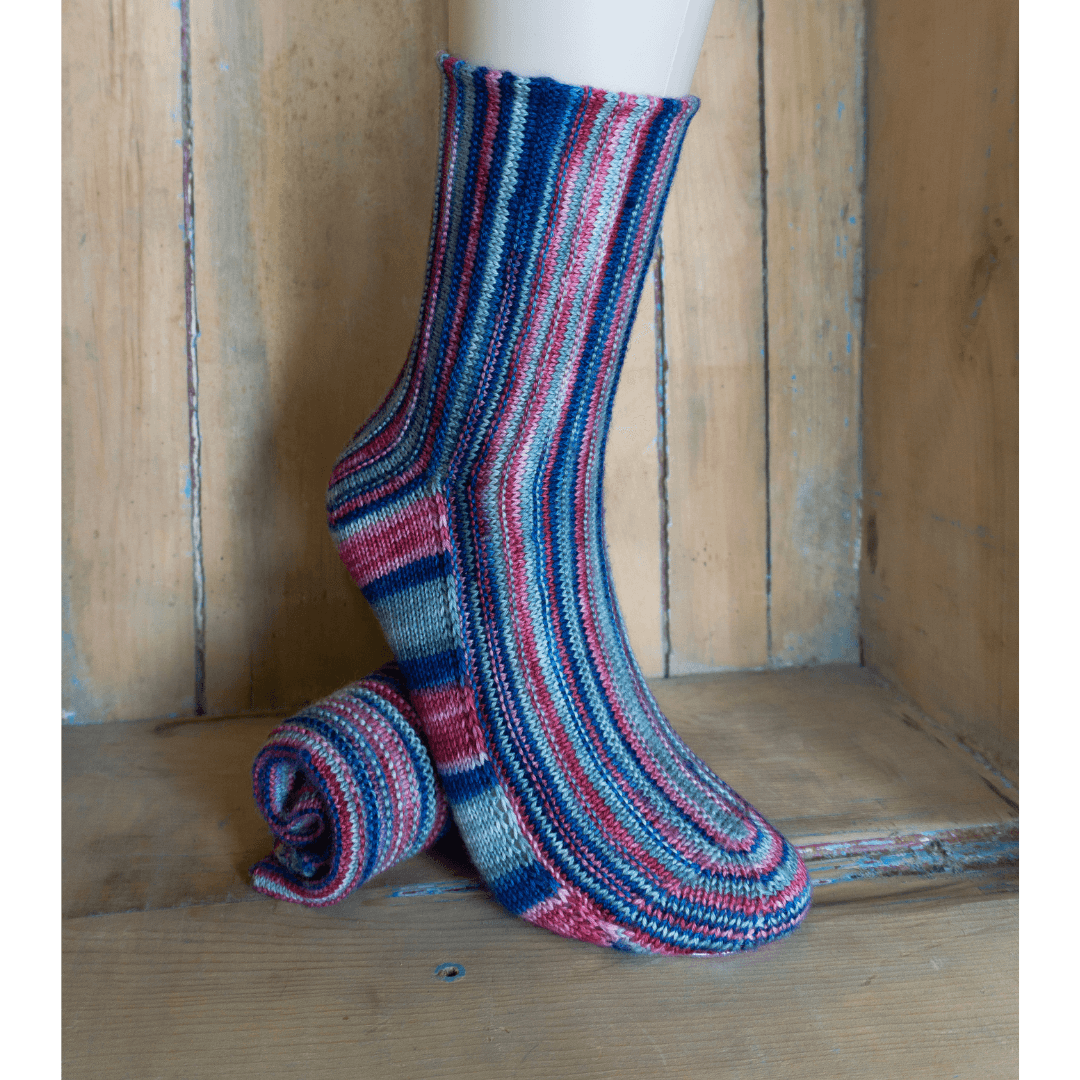 FREE SOCK PATTERN - EANRIN - Biscotte Yarns