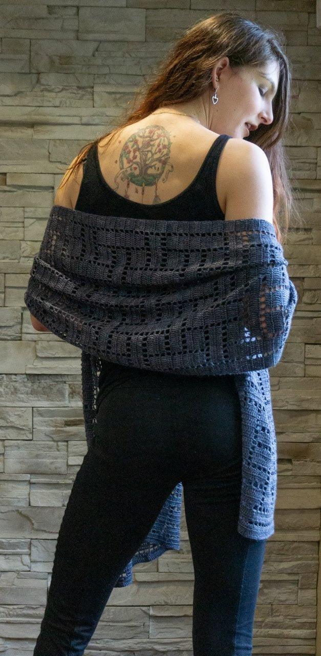 Plain Weave ♥ Crochet Shawl Pattern - Biscotte Yarns