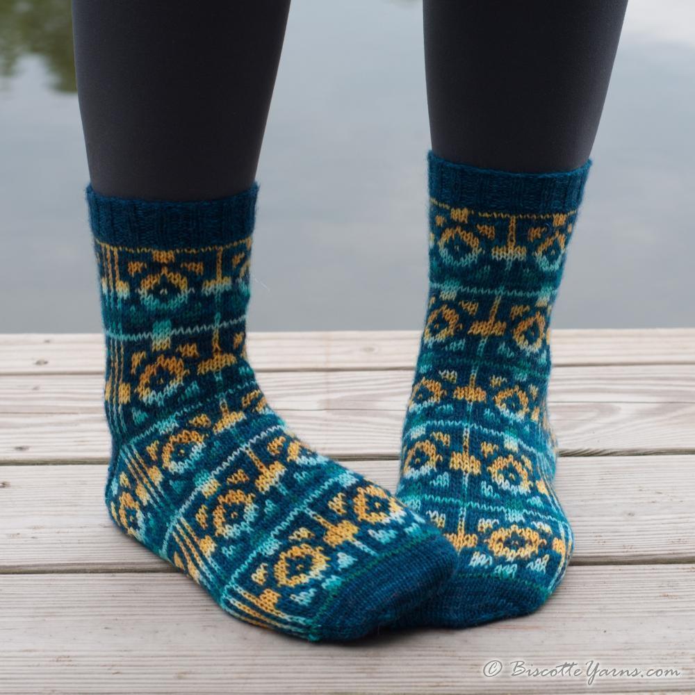 Socks Pattern Lakeside Retreat - Biscotte Yarns