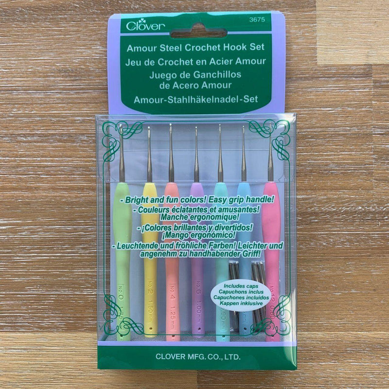 CLOVER - Amour Crochet Hook Set #3673 - #3675 - Biscotte Yarns